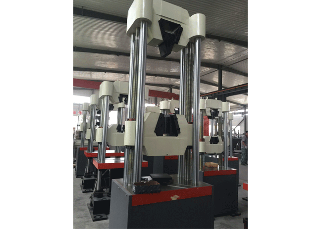 Welcome Mr. Li to visit and guide us in the production workshop of the Li Ling testing machine