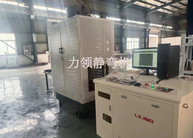 Jinan Liling 300 ton microcomputer controlled rail static bending testing machine successfully delivered to scientific research and testing unit