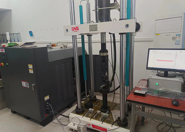 On March 27, 2024, our company's debugging personnel successfully completed the debugging work of the pre embedded channel fatigue testing machine