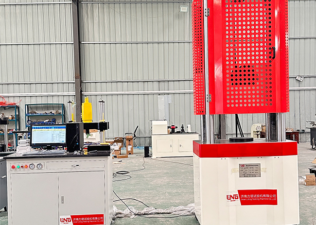 200 ton microcomputer controlled electro-hydraulic servo universal testing machine